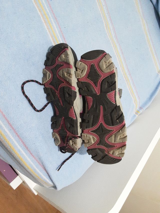 Botas montaña niños talla 35