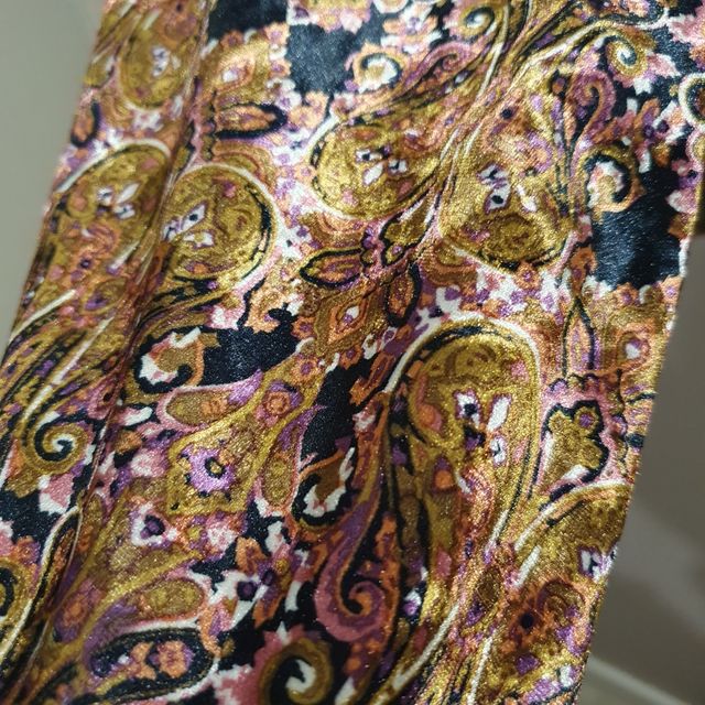 Vestido precioso de terciopelo