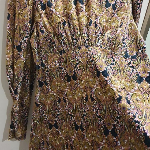 Vestido precioso de terciopelo