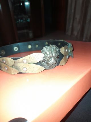 Corona de laurel cobre y cuero