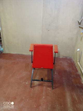Silla antigua peluquería.