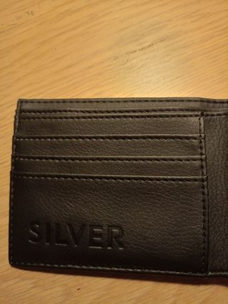 Cartera silver gris