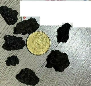 Blister con pietre minerali vulcano etna souvenir