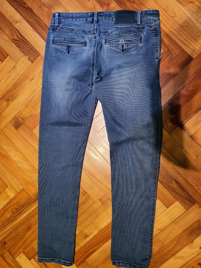 Jeans slim fit effetto velluto