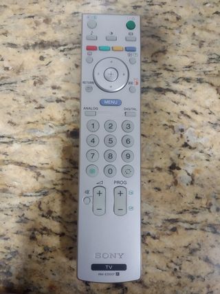 TELEVISIÓN  SONY 20"