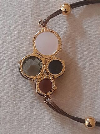 Pulsera con piedras montadas en chapado oro 18Kgp