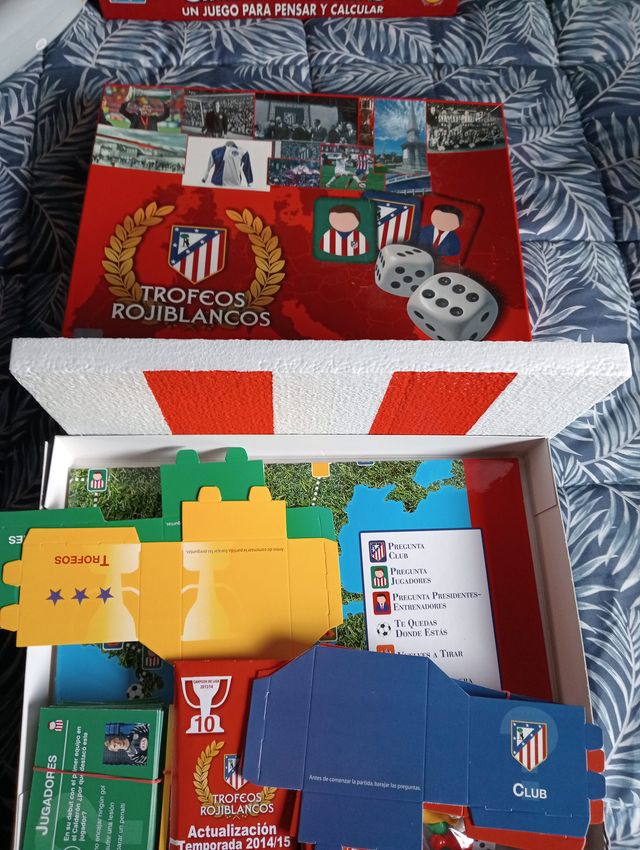 JUEGO DE MESA "TROFEOS ROJIBLANCOS" AT MADRID