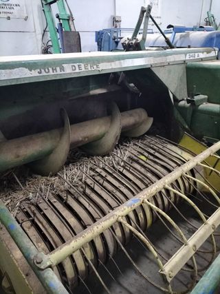Empacadora John Deere 342A