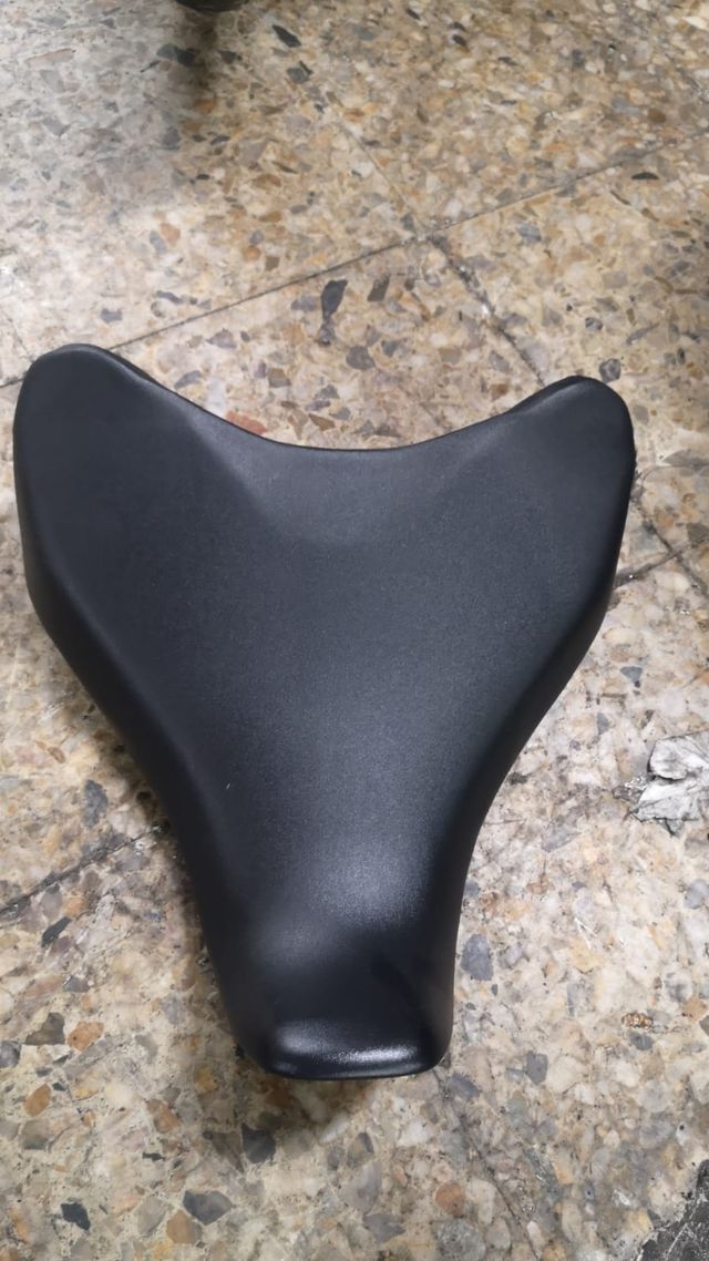 yamaha mt07 2015 ,lateral, estribo