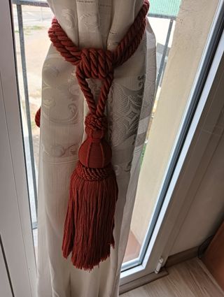 Sujeta cortinas + alzapaños de hilo