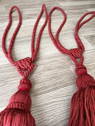 Sujeta cortinas + alzapaños de hilo