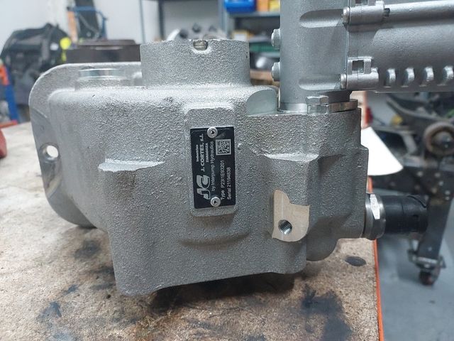 Bomba hidraulica con actuador Iveco Daily