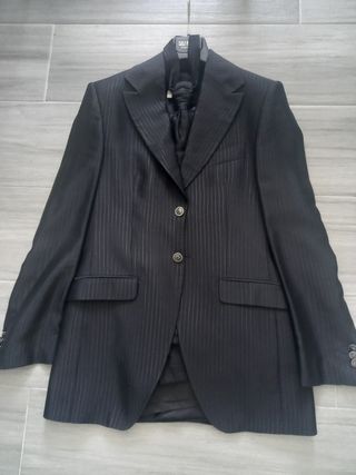 Traje ceremonia Carlo pignatelli