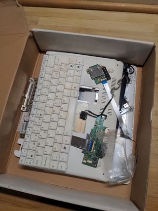 Despiece ASUS Eee PC 1101HA