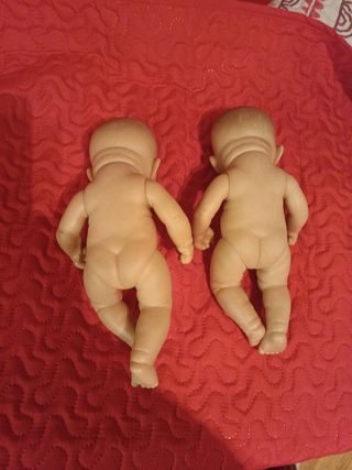 Muñecos bebes Antonio juan 