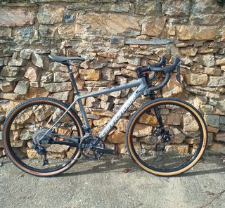 Cannondale SLATE Gravel + Carretera