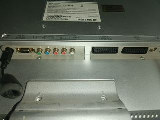 Televisión Monitor TV JVC 20" lt20E50su