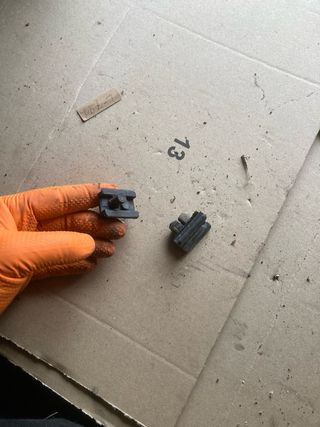 Grapas de carroceria para defensas de polo