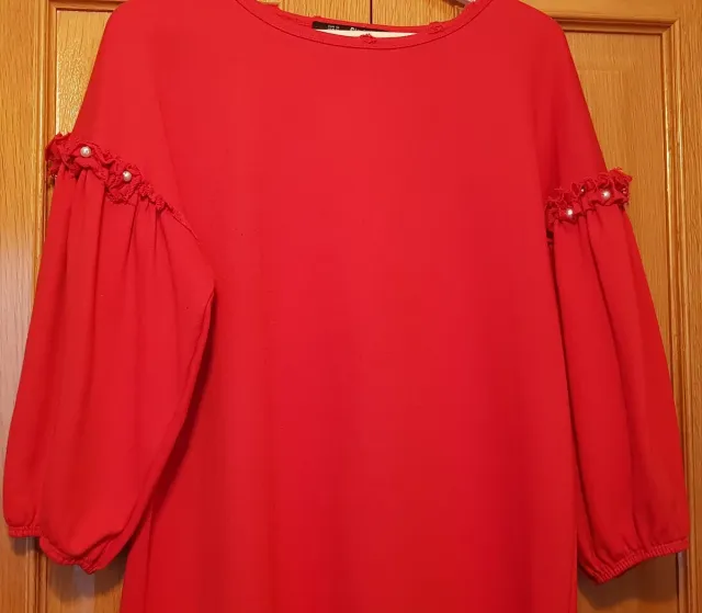 Vestido rojo sudadera