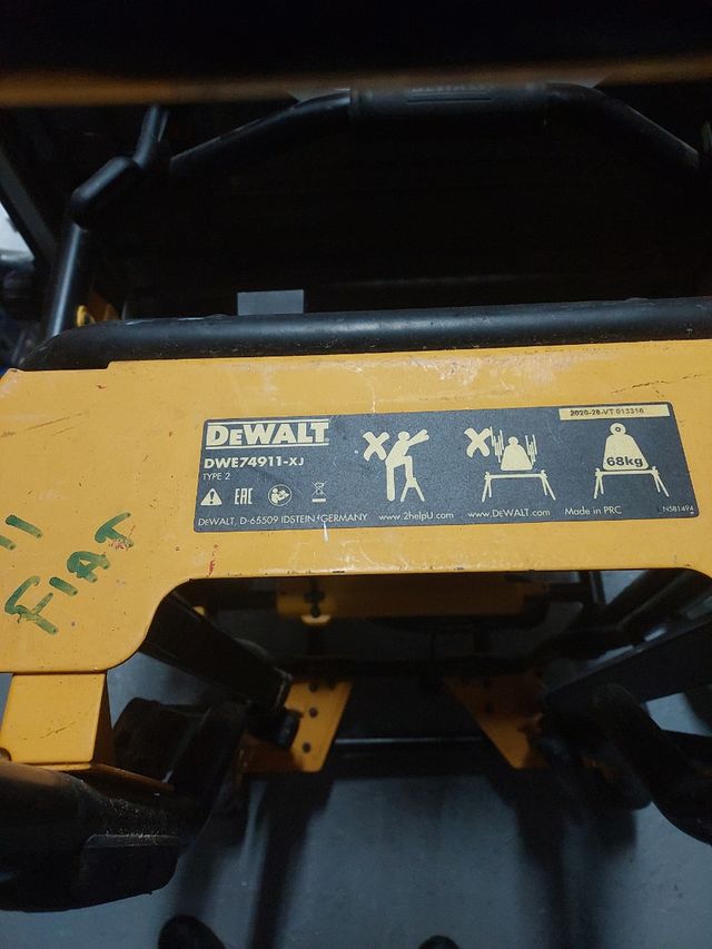 Ingletadora DeWalt DWE7492-QS