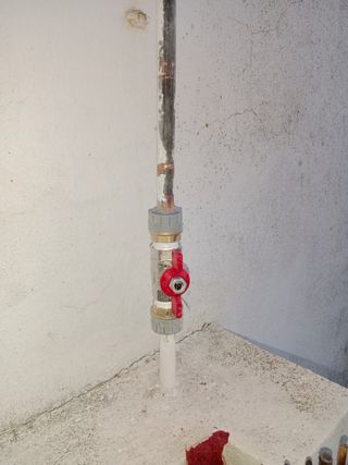 ELECTRICISTA Y FONTANERO 💧⚡