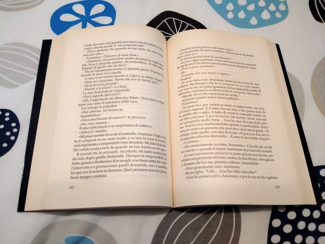 libro 50 sfumature di grigio