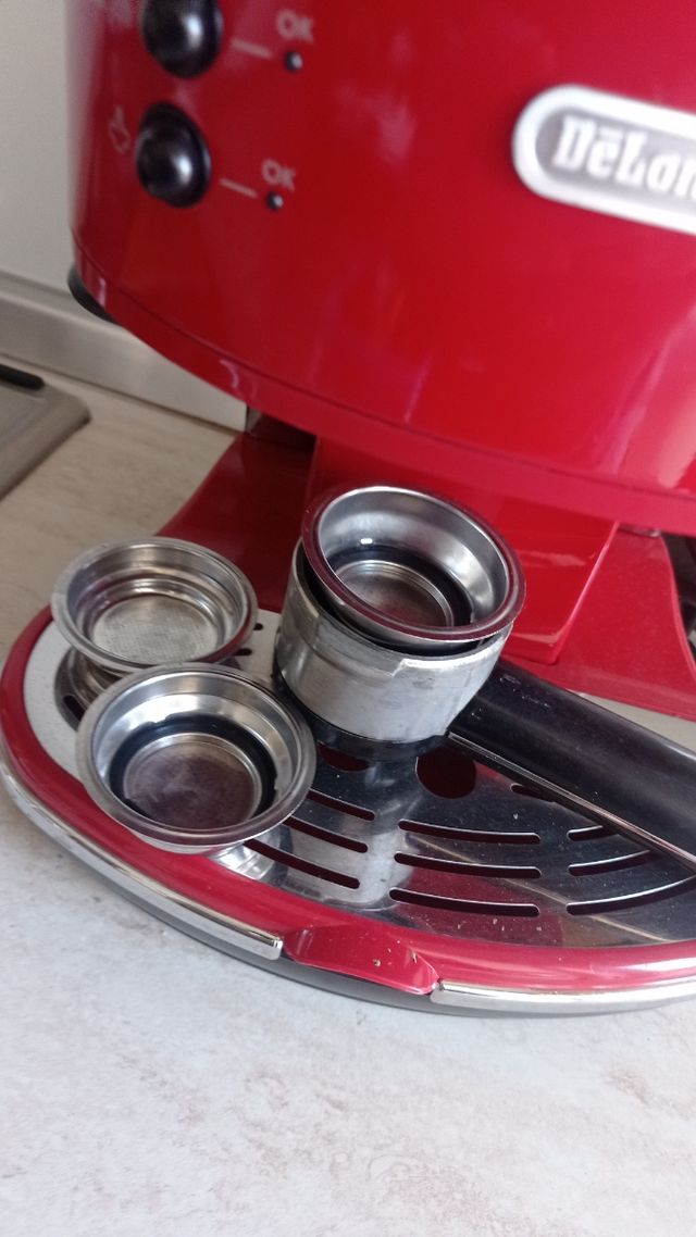 MACCHINA DA CAFFÈ DE LONGHI