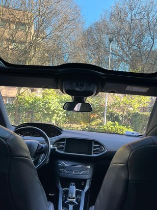 Peugeot 308 1.5 BlueHDi 130 EAT8 GT Line full opt.