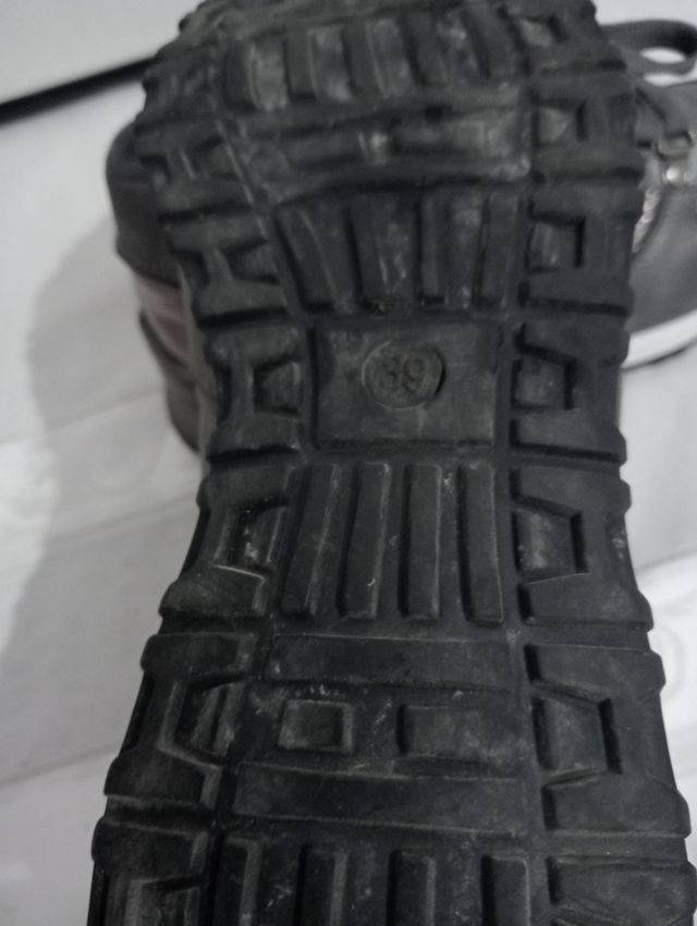 Sneakers da donna Licean taglia 39