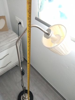 Lampara de pie