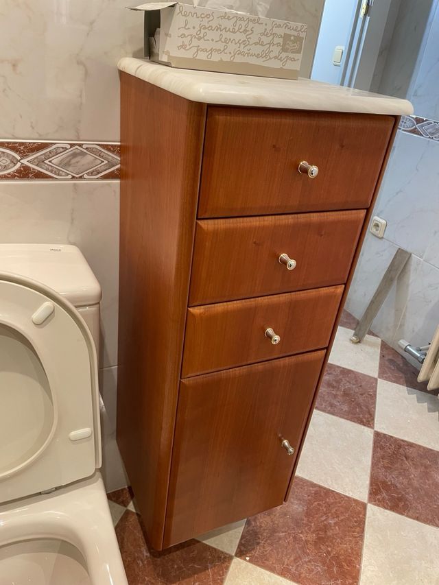 Pack bidé y armario de baño a juego