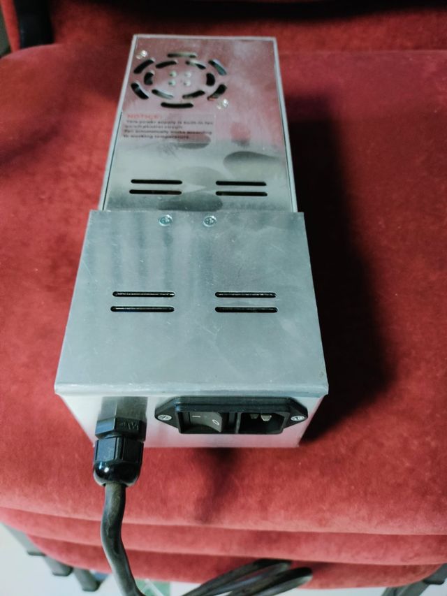 Cargador router TELDAT