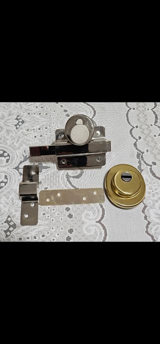 Cerradura + cerrojo de alta seguridad