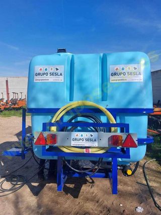 CUBA SUSPENDIDA 1500 LITROS HERBICIDA Y FITOSANITA