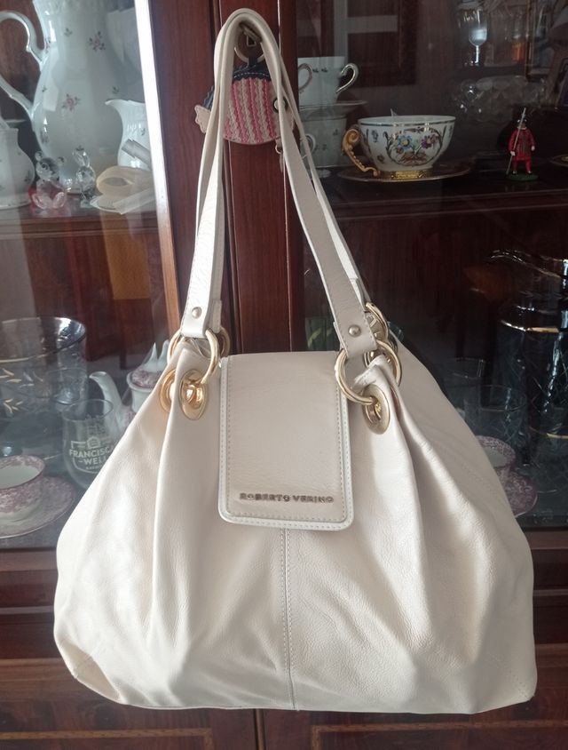 Bolso piel color crema Roberto Verino