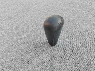 pomo automatico toyota avensis 2007