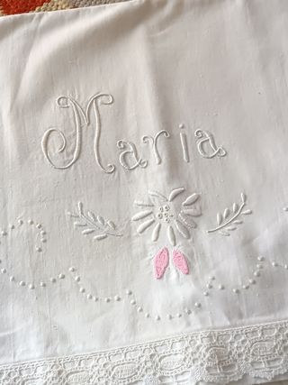 antiguo juego de sábanas bordadas a mano