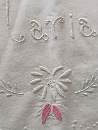 antiguo juego de sábanas bordadas a mano