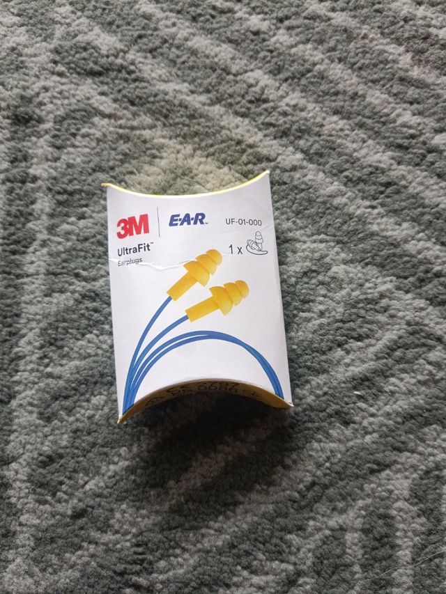 Tapones para los oídos.