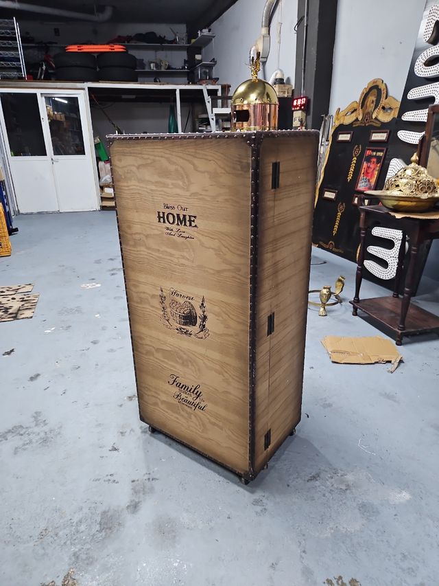 BAUL VINOTECA EXCLUSIVO EXPOSITOR