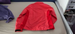 Chubasquero cortavientos