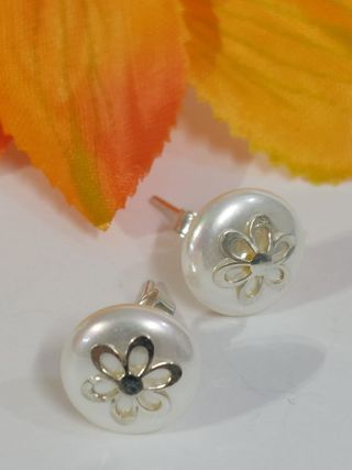Pendientes perla y flor De Plata De Ley 925
