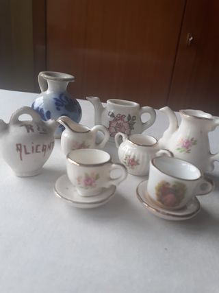 Vajillas en miniatura