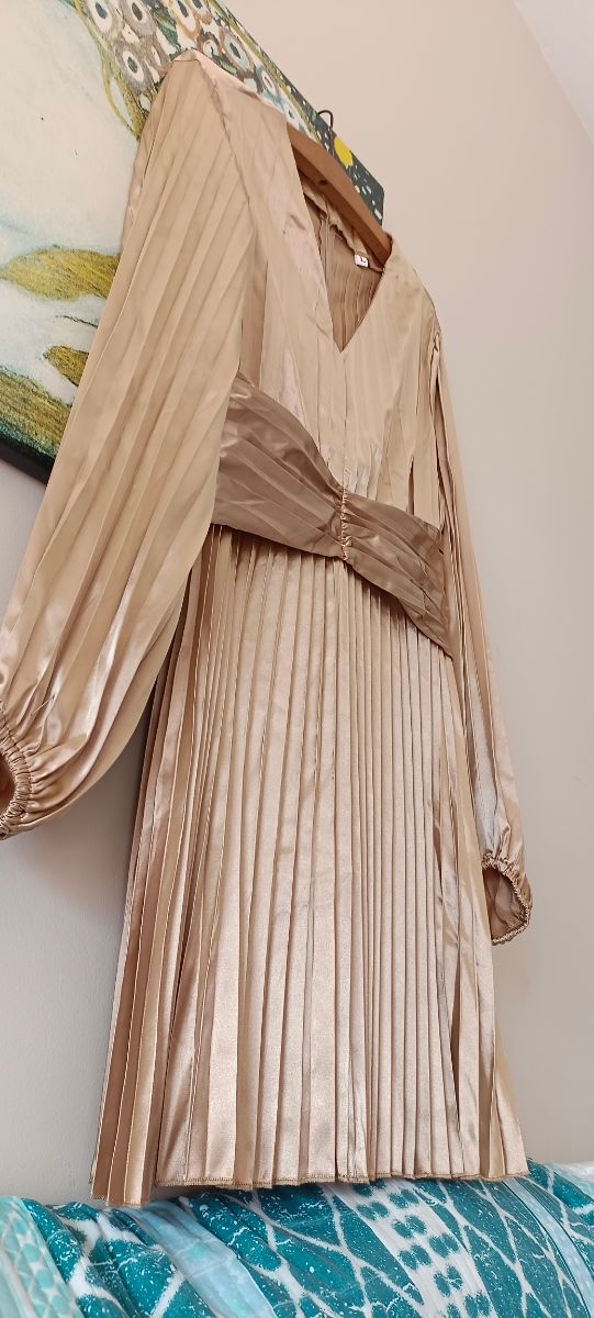 Vestido coctel/fiesta colorchampán 38/40