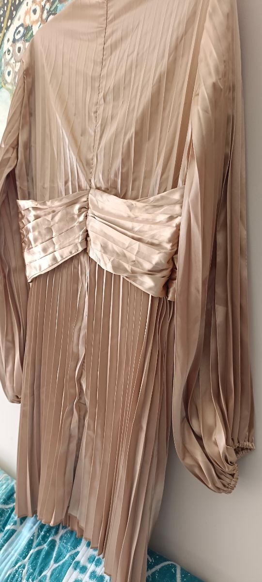 Vestido coctel/fiesta colorchampán 38/40