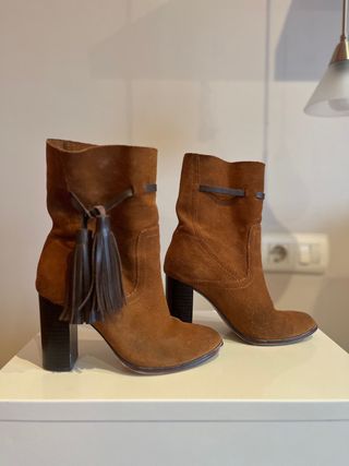 Botines Piel de Ante T.37