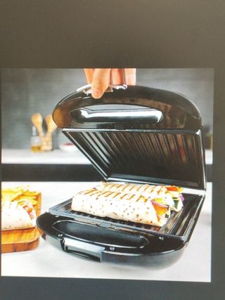 Sandwichera 3 en 1 cecotec