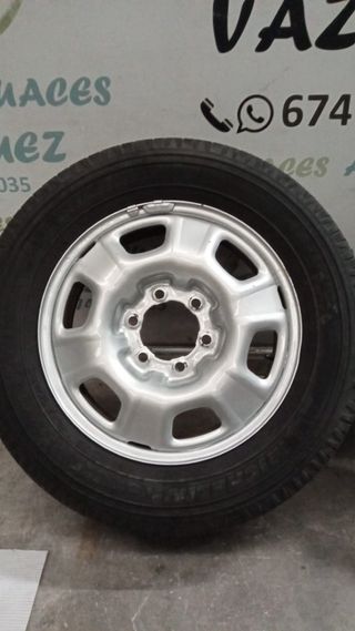 Pareja de llantas chapa en 17 Toyota Land Cruiser