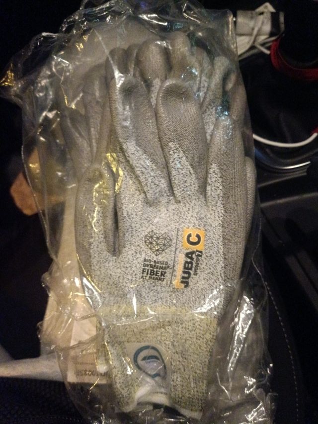 3 pares de Guantes para trabajar de nylon.