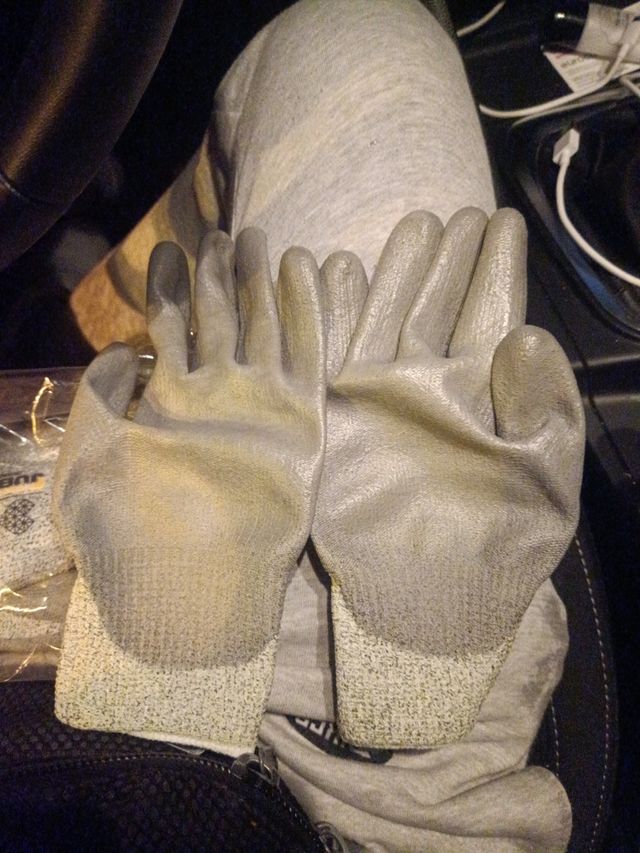 3 pares de Guantes para trabajar de nylon.